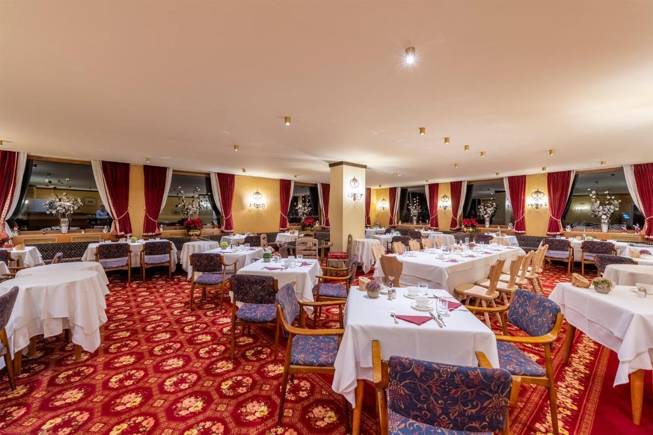 Hotel Sochers Club セルヴァ・ディ・ヴァル・ガルデーナ エクステリア 写真