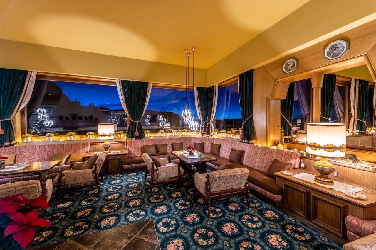 Hotel Sochers Club セルヴァ・ディ・ヴァル・ガルデーナ エクステリア 写真